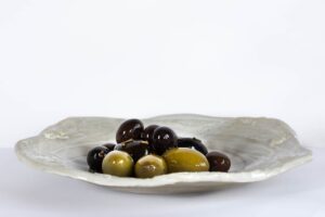 olives dans coupelle nacrée